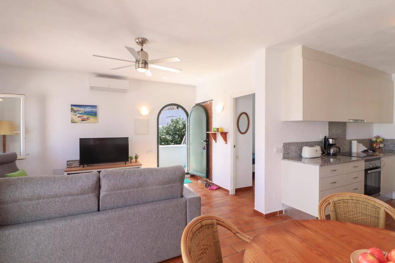 Belvedere, Family-Friendly, Nice, First-Line Apartment With Stunning Beach And Sea Views,Ac Arenal d'en Castell Εξωτερικό φωτογραφία
