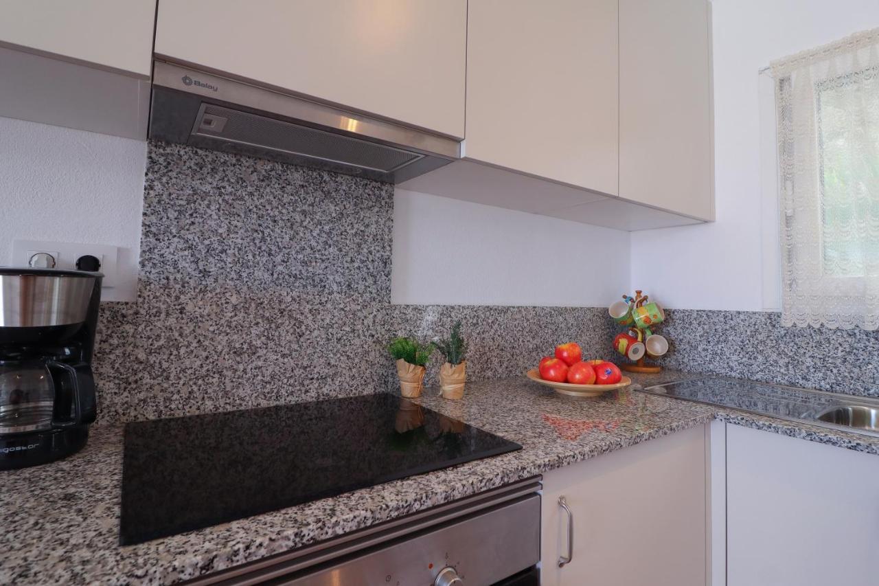 Belvedere, Family-Friendly, Nice, First-Line Apartment With Stunning Beach And Sea Views,Ac Arenal d'en Castell Εξωτερικό φωτογραφία